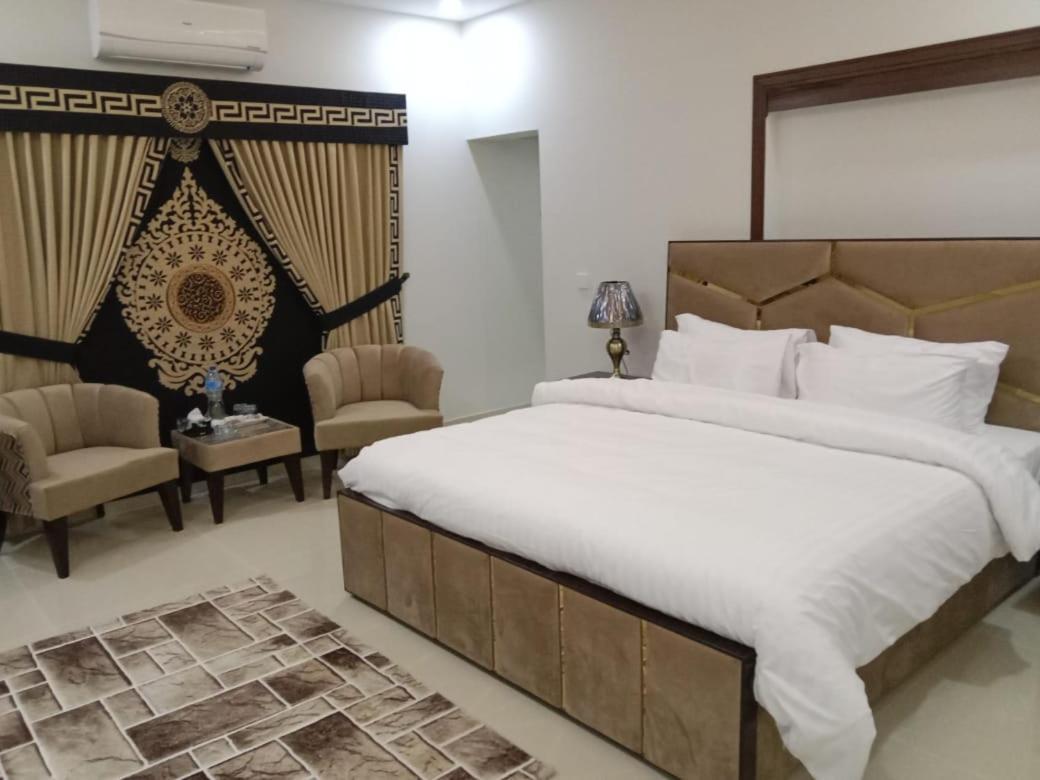 Pearl House Villa Исламабад Екстериор снимка