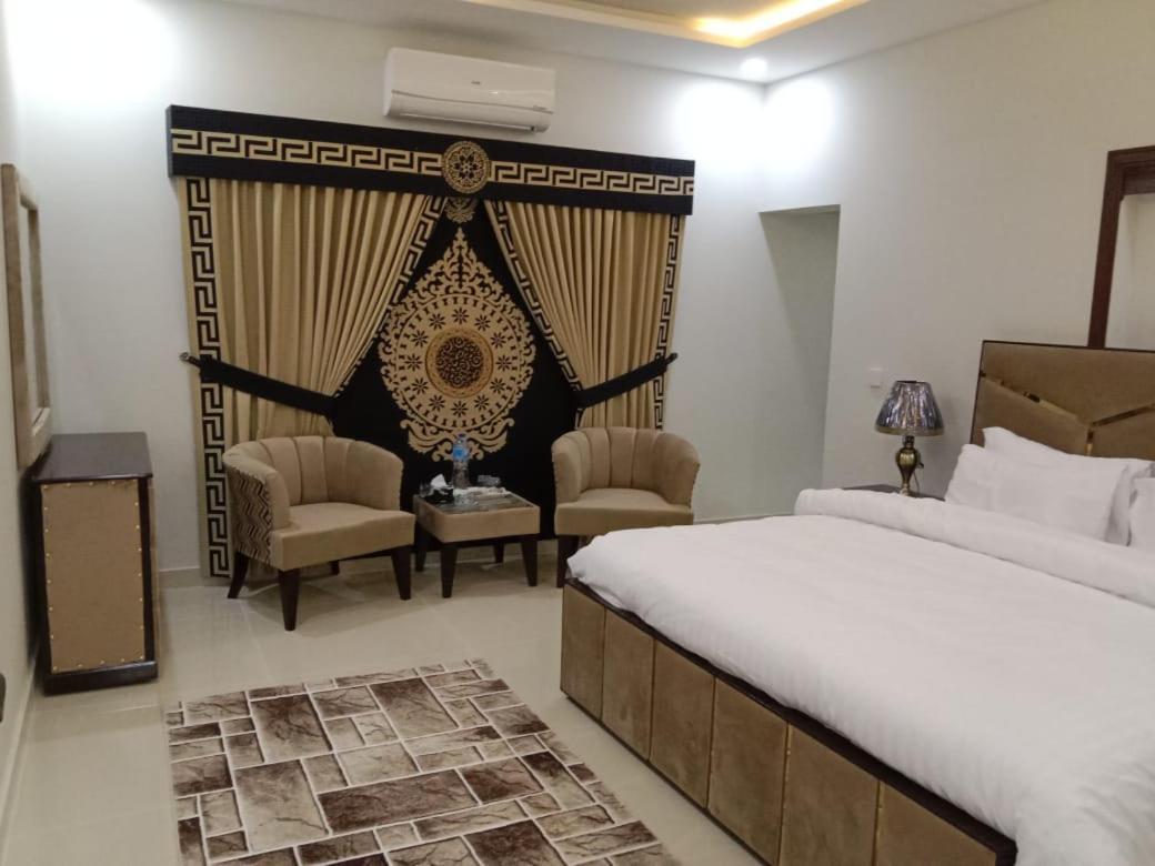 Pearl House Villa Исламабад Екстериор снимка