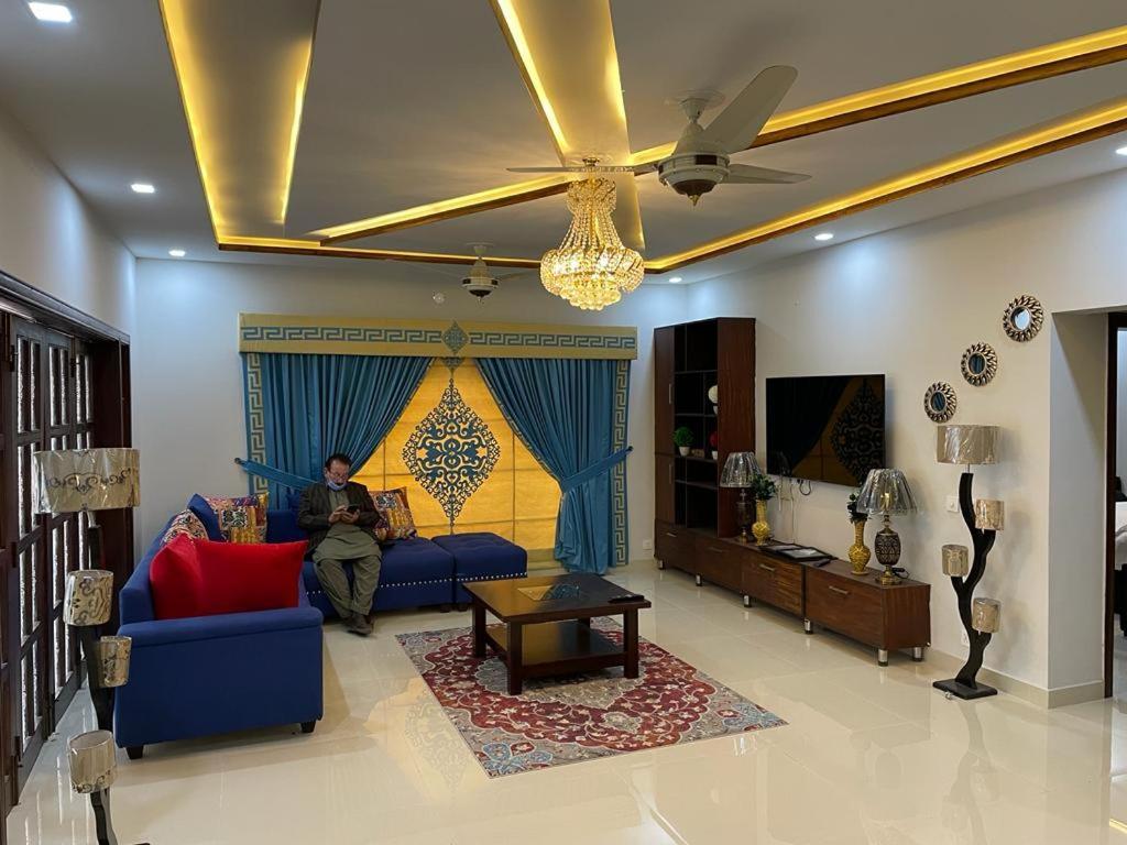 Pearl House Villa Исламабад Екстериор снимка