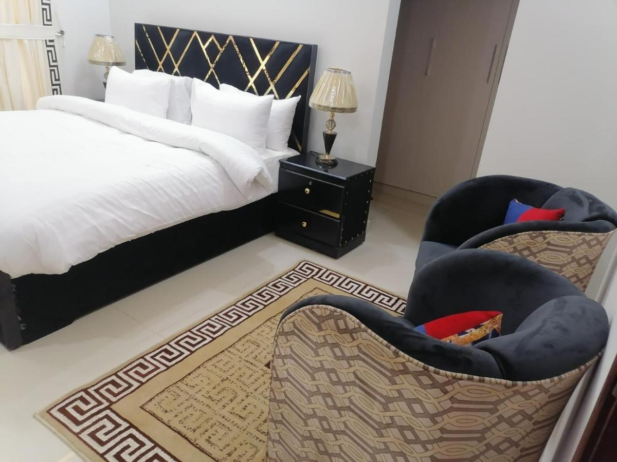 Pearl House Villa Исламабад Екстериор снимка